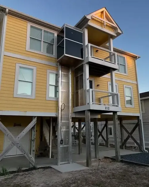 Fully Enclosed Carolina Lift