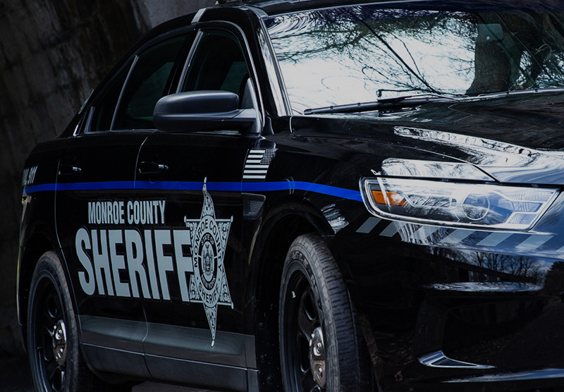 monroe county sheriff patrol car