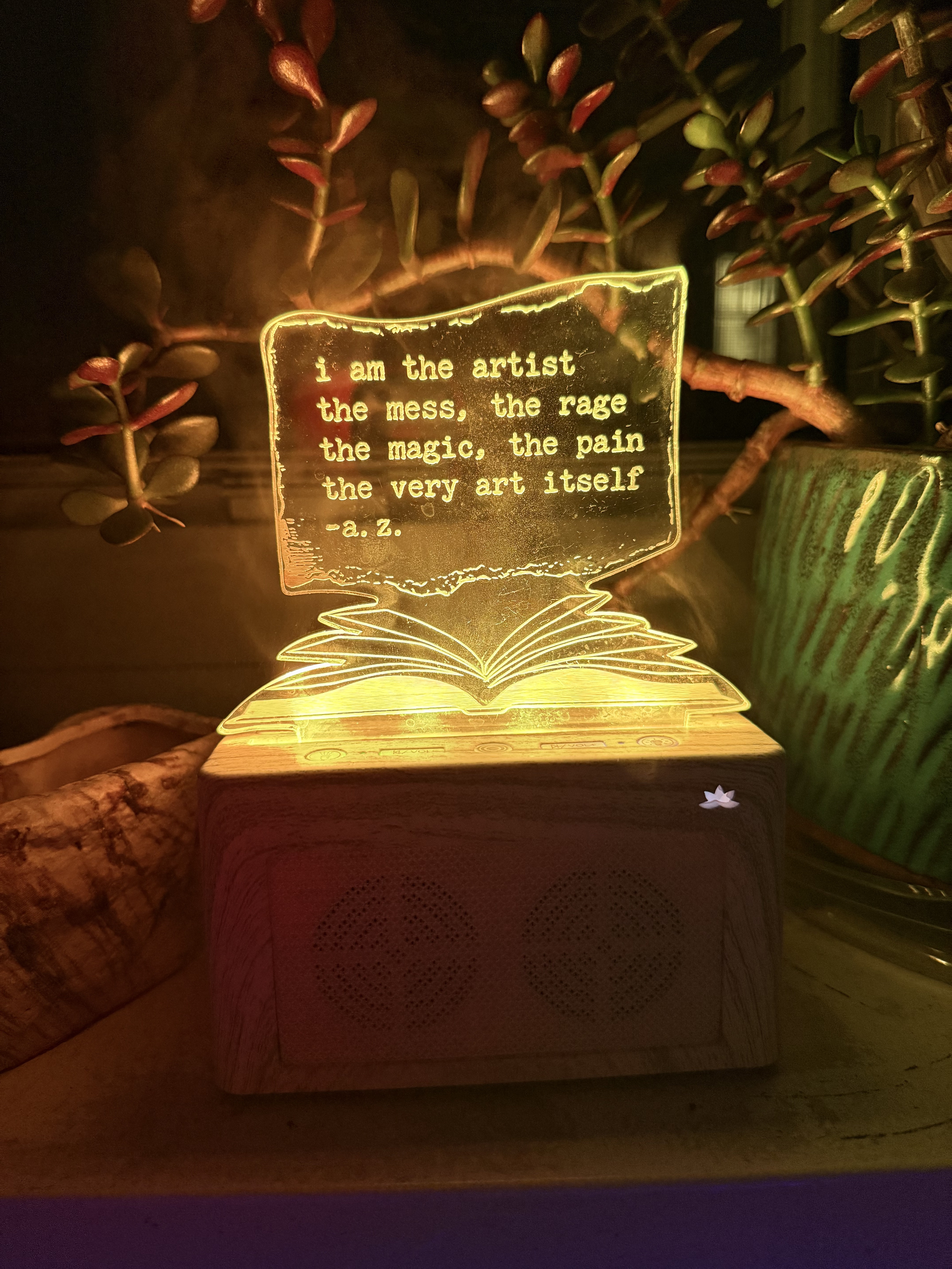 Kizmah Aromatherapy Lamp - The Very Art Itself