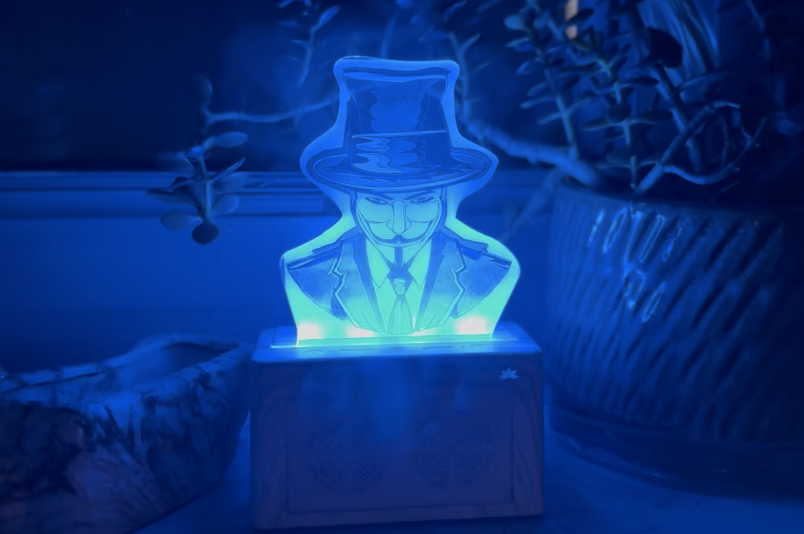 Kizmah Aromatherapy Lamp - Wall Street