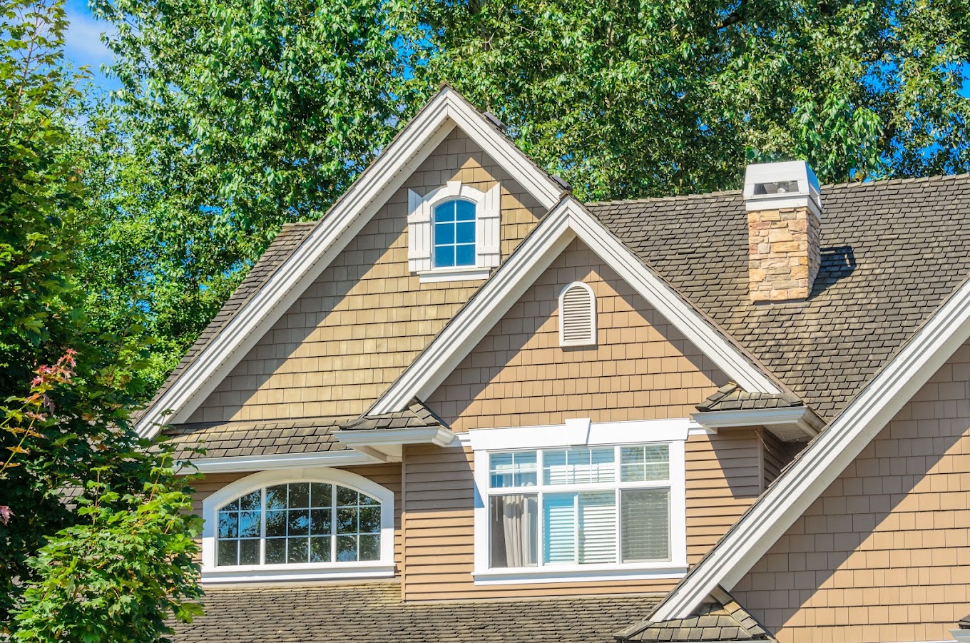 25+ years roofing house