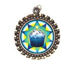 Cupcake Neck Medal