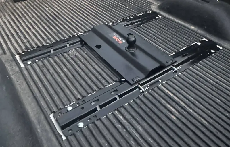 Fifth Wheel/Gooseneck Rail Install