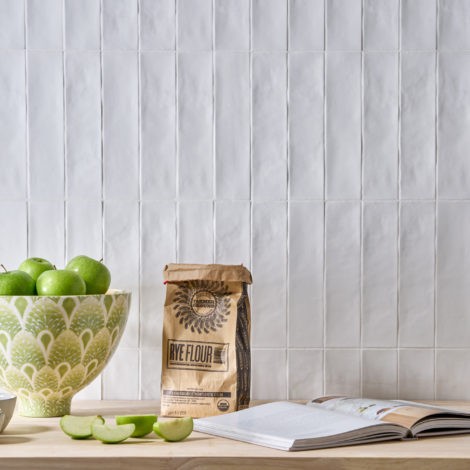 Offset vs. Straight Tile Patterns: What’s Best for Your Space?