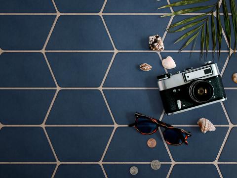 Walker Zanger Pietta Donovan 3" x 6" Donovan Bronte Charette Gloss Ceramic Tile