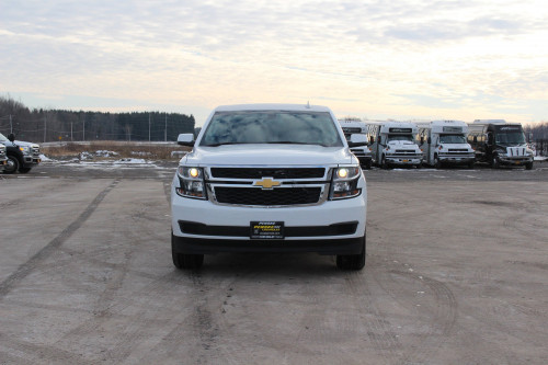 Chevy Tahoe Limo exterior