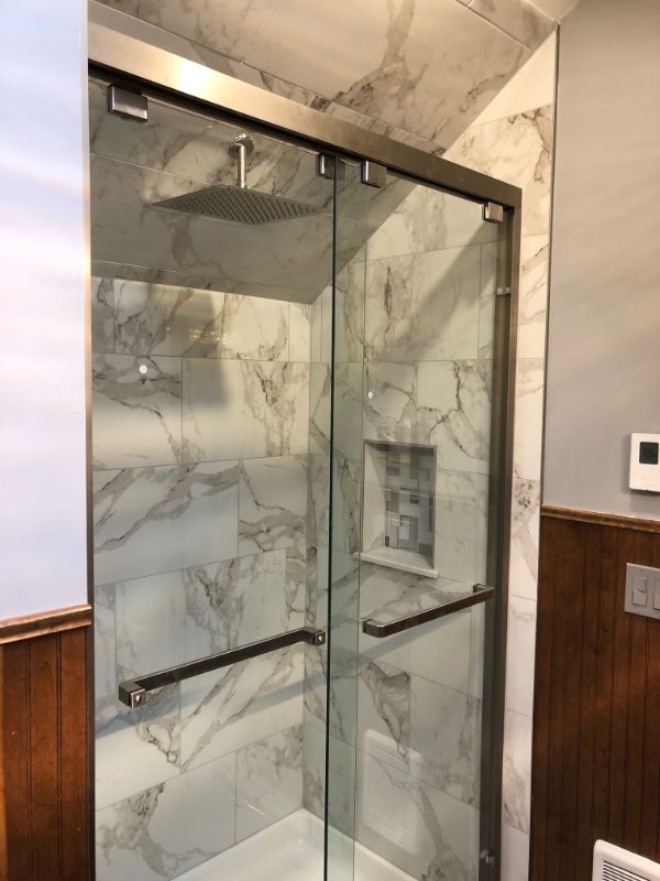 Hartsdale Road 1 bathroom