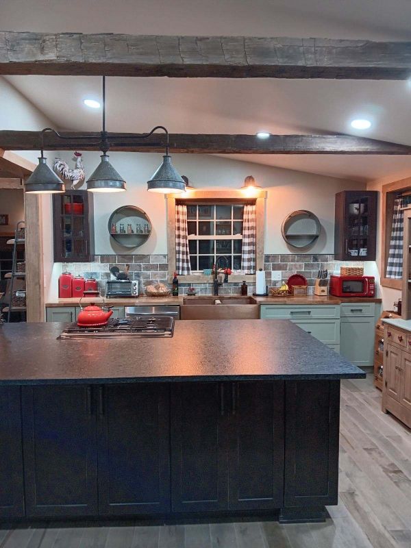 Monroe Street kitchen