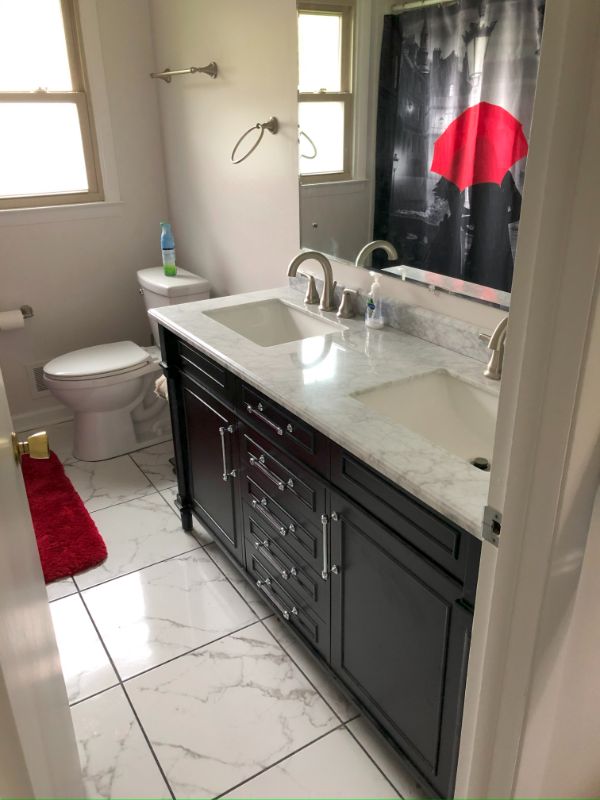 Olde Erie Trail bathroom