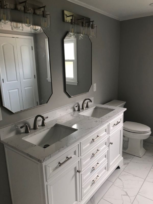 Rogers Parkway 2 bathroom