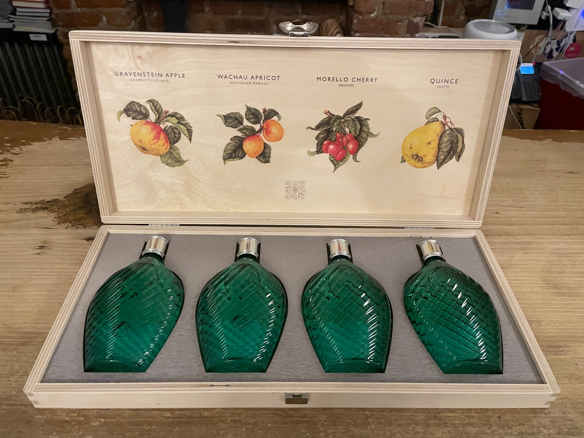 Rochelt Flask Collection 4X100