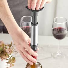 WINE PUMP