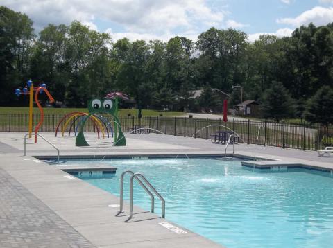 Spray Park and Pool in Bath, NY