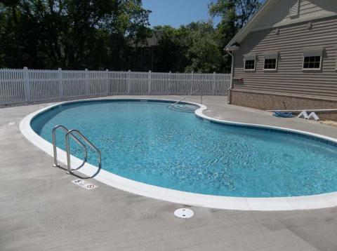 apartment community pool in Webster, NY