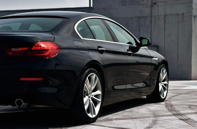 luxury vehicle transportation