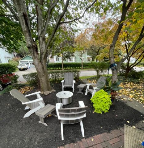 Breeo Smokeless, Wood Burning Fire Pit with Chairs Surrounding