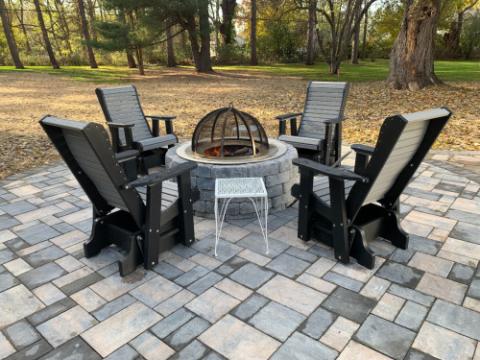 Breeo Smokeless, Wood Burning Fire Pit with Chairs Surrounding