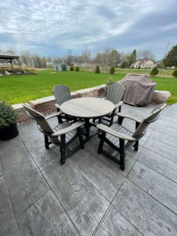 adirondack dining set with circle table