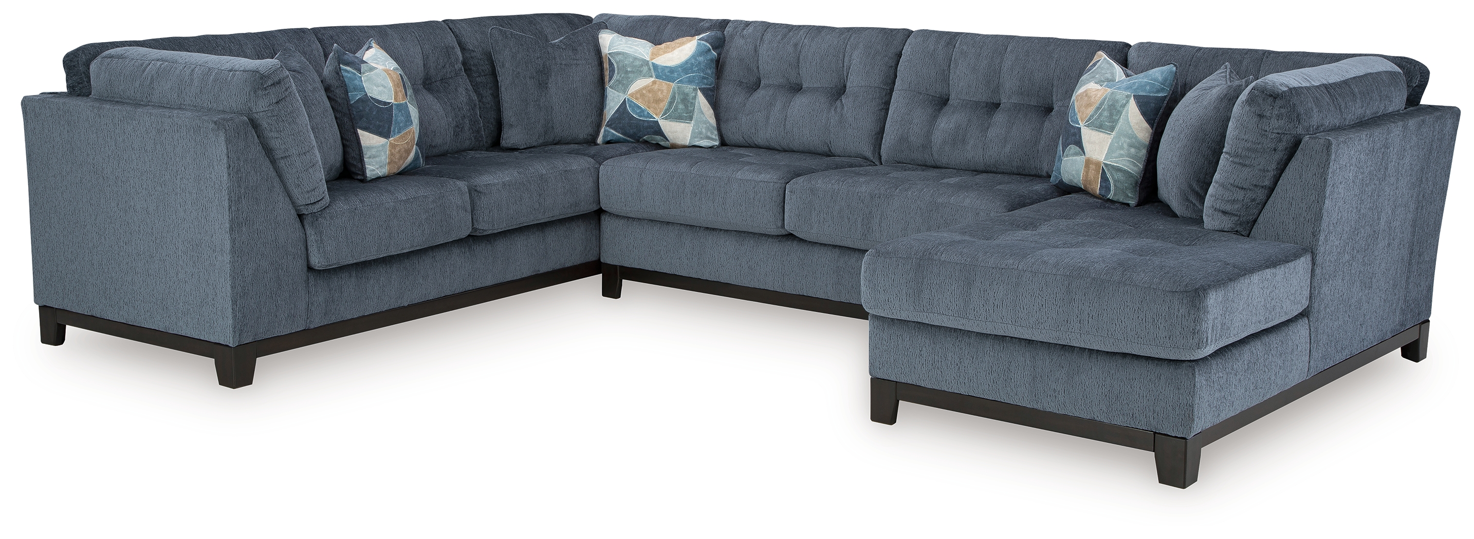 Maxon Place - 3-Piece Sectional With Raf Corner Chaise - Navy