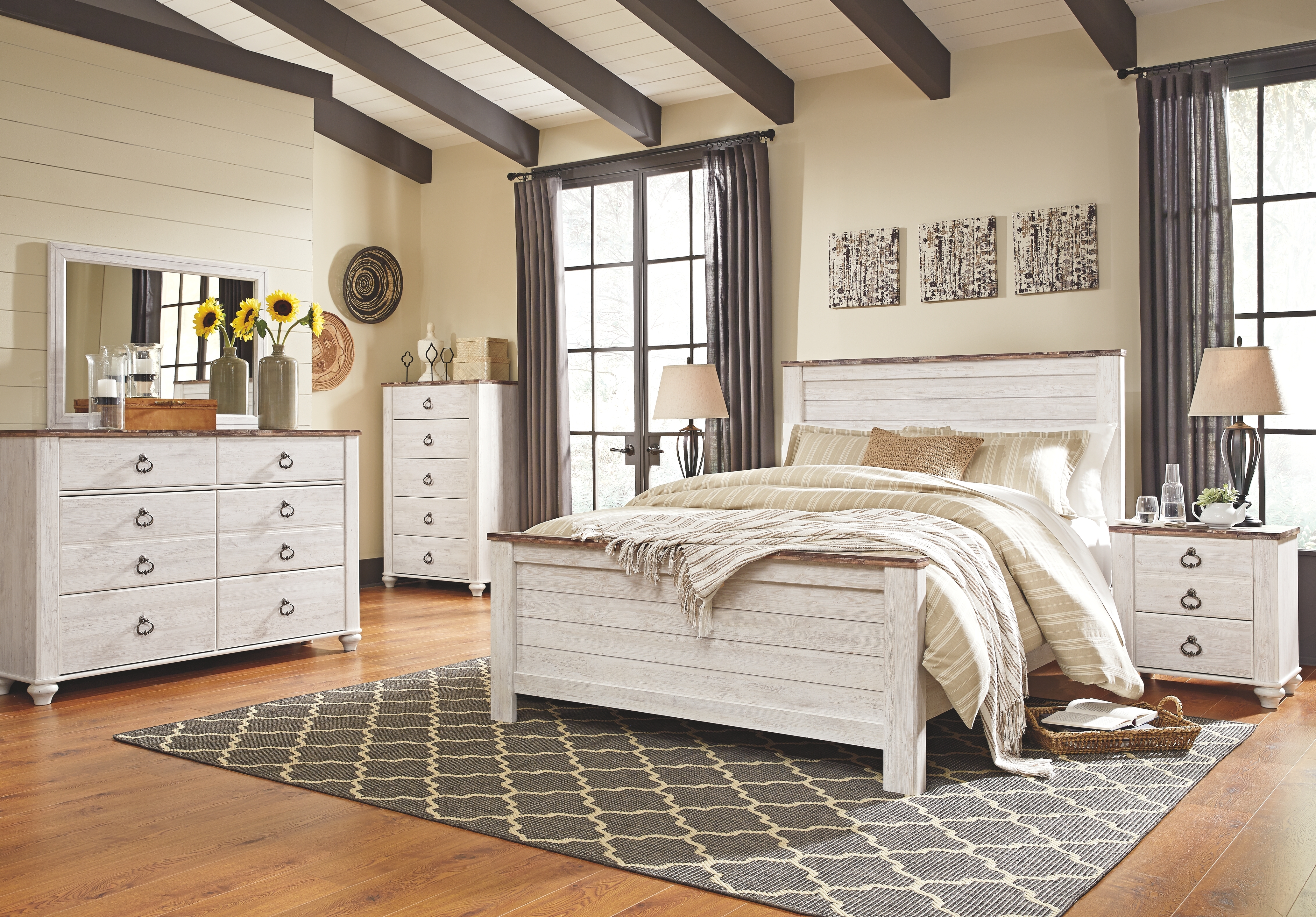 Willowton - 7 Pc. - Dresser, Mirror, Queen Panel Bed, 2 Nightstands - Whitewash