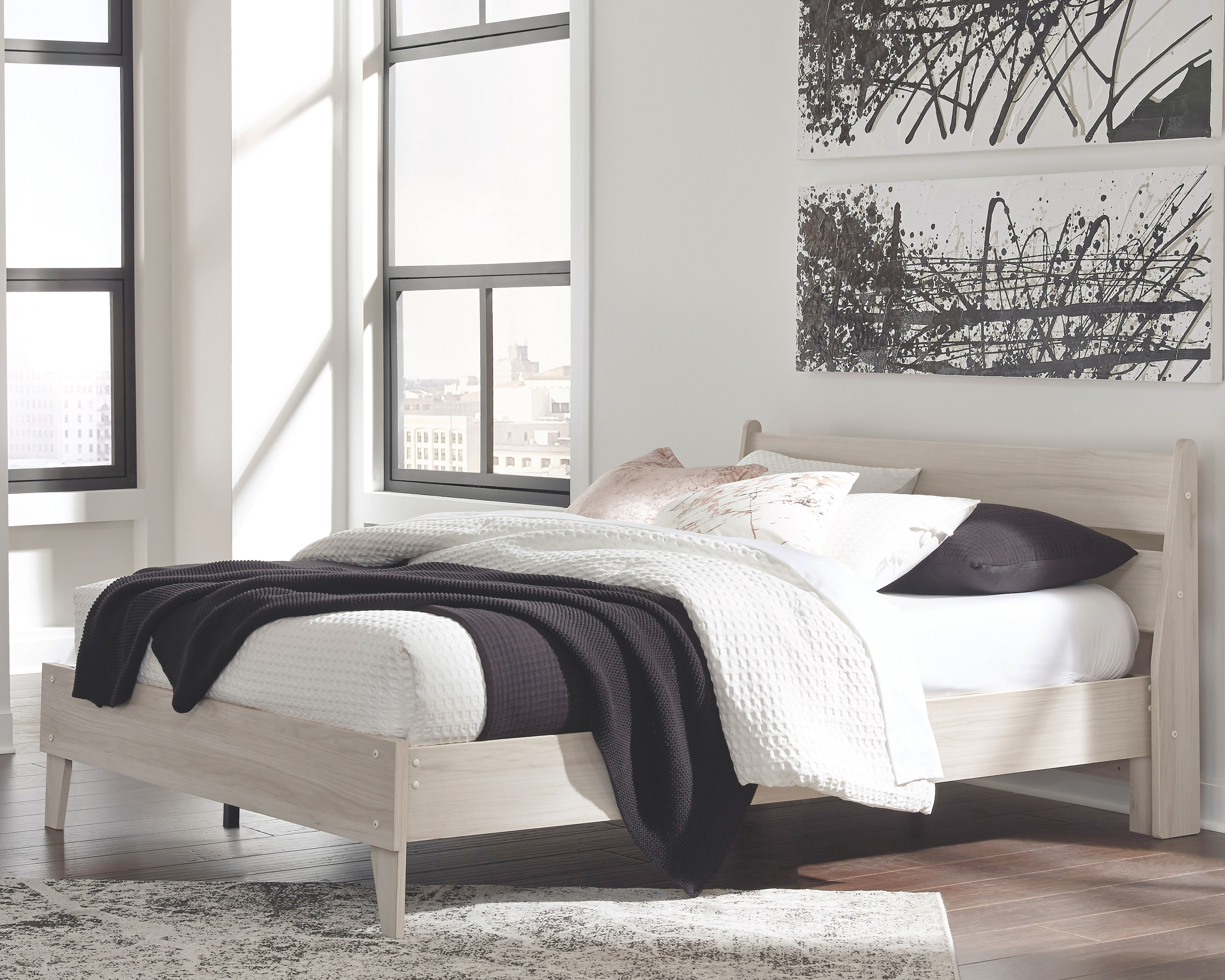 Socalle - Queen Panel Platform Bed - Natural
