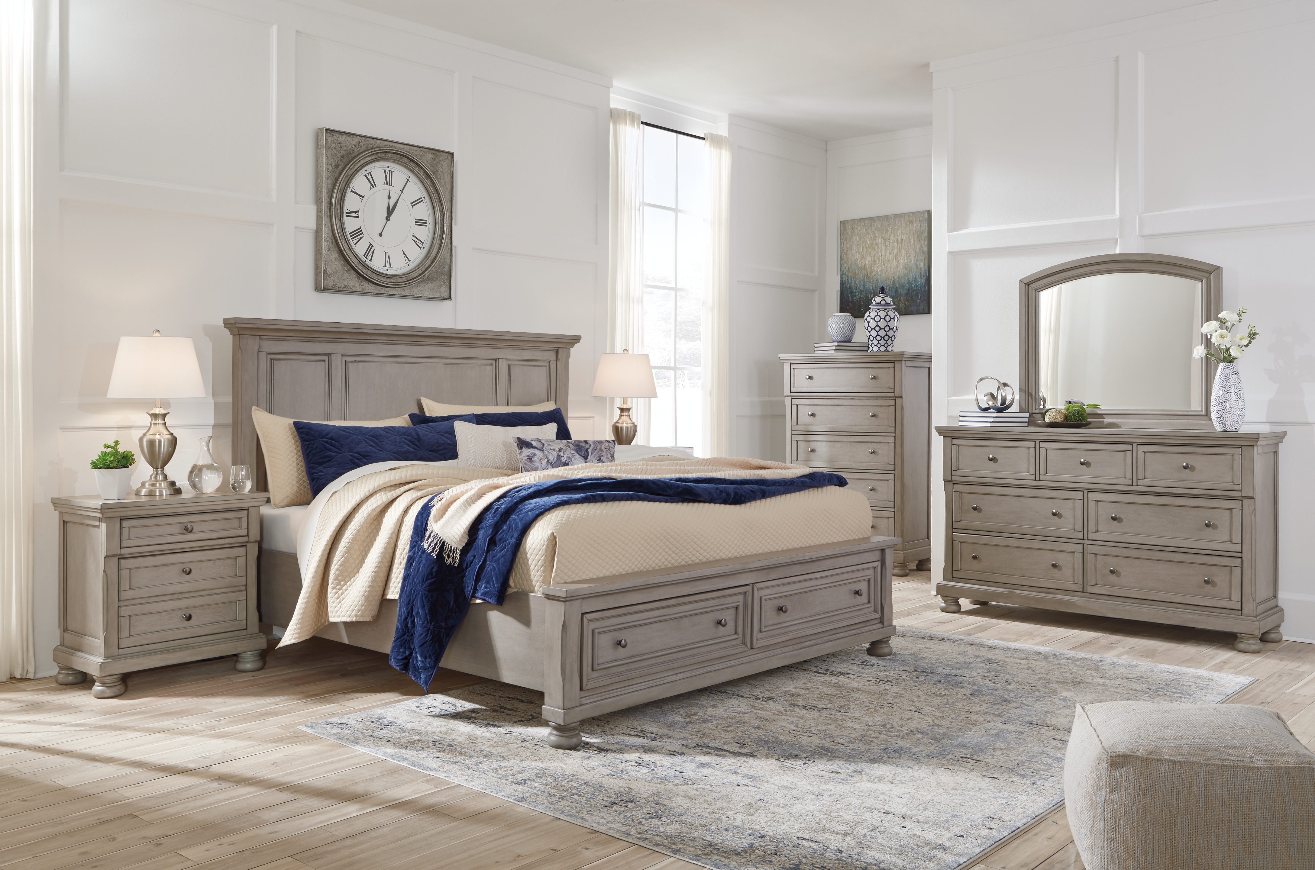 Lettner - California King Panel Storage Bed - 8 Pc. - Dresser, Mirror, Chest, Cal King Bed, 2 Nightstands - Light Gray