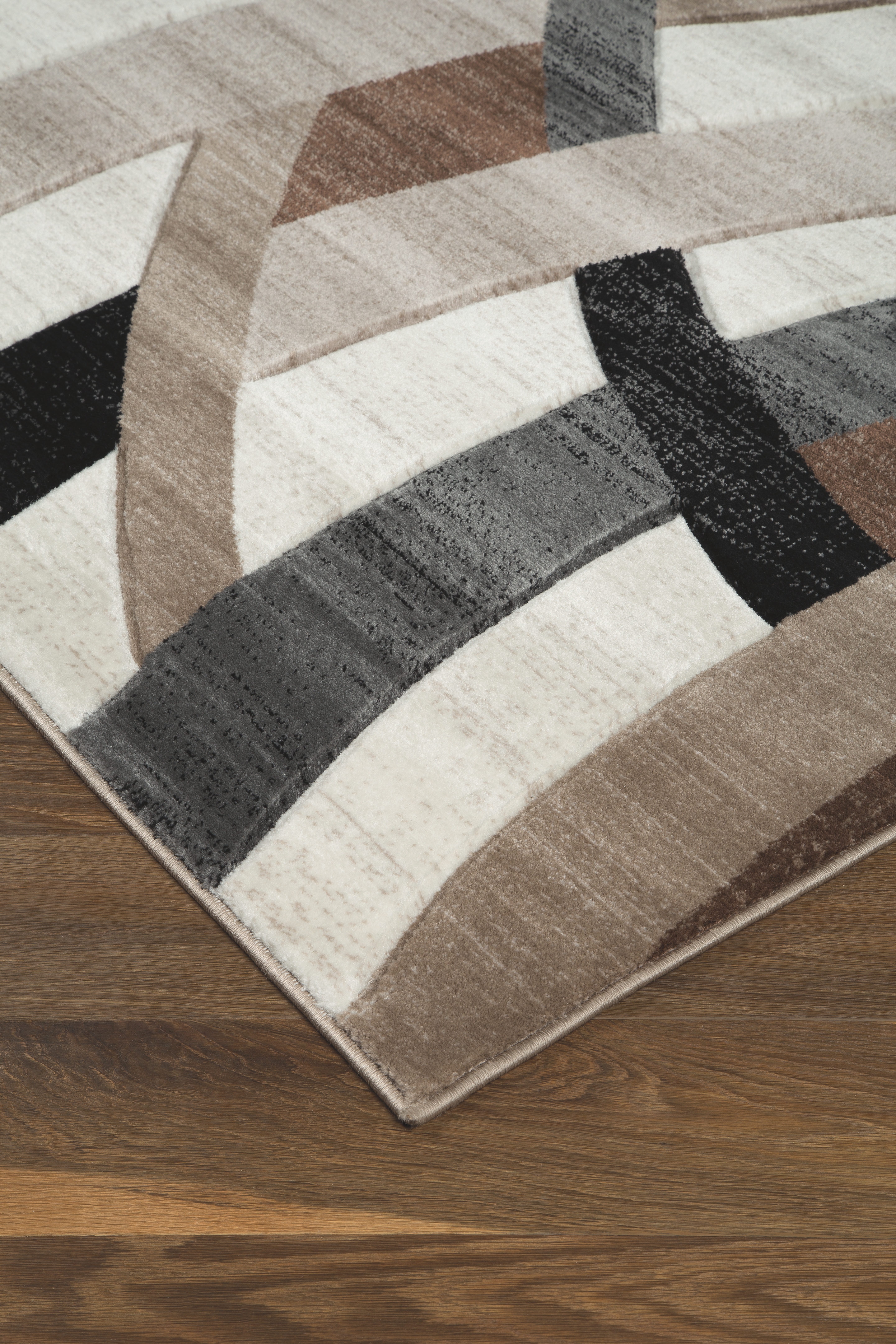 Jacinth - 5' x 7' Rug - Brown