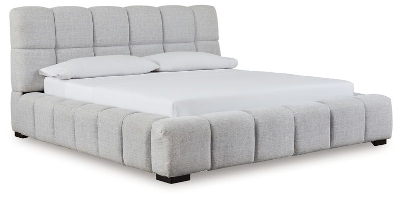 Grendusk - Upholstered Bed
