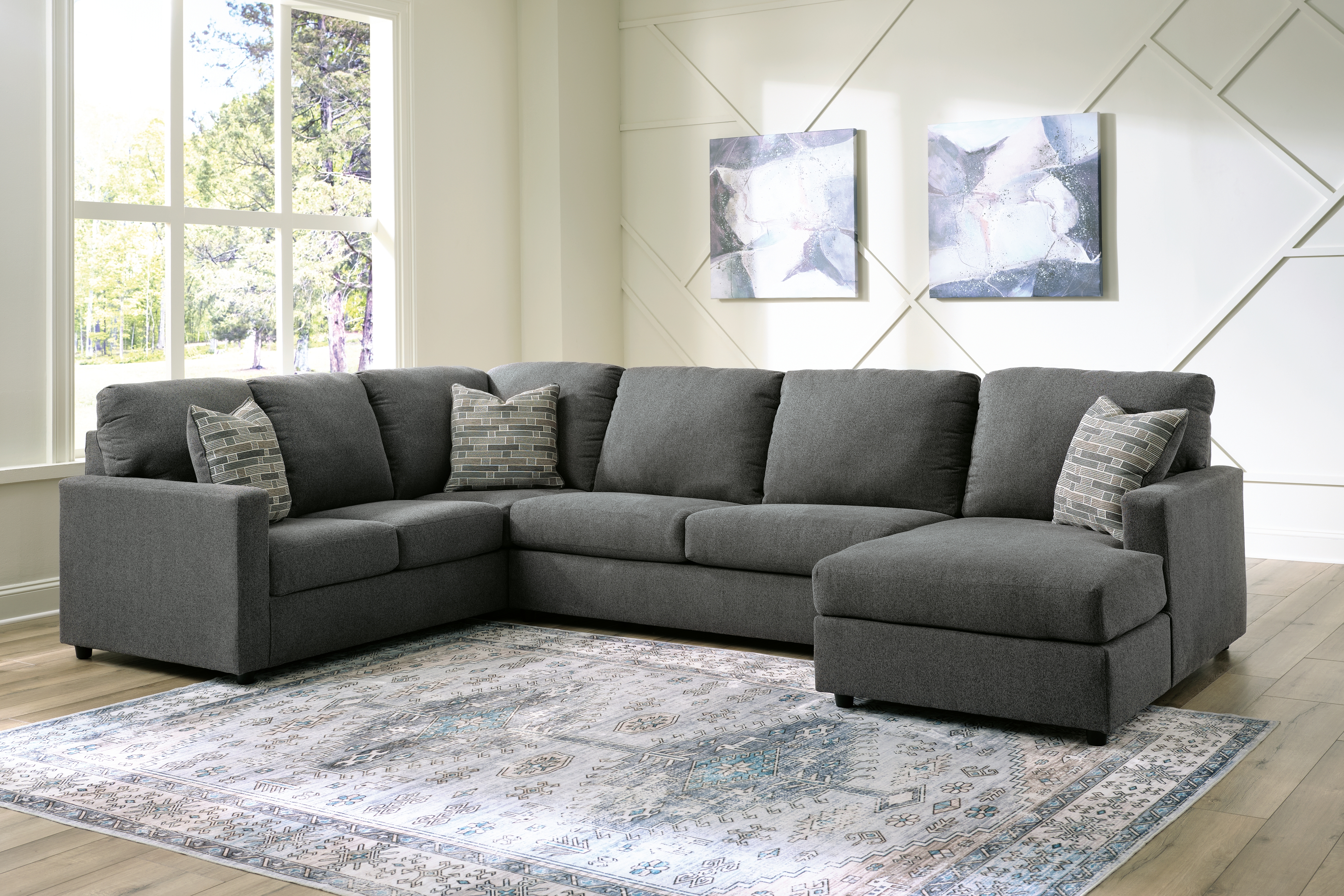 Edenfield - Right Arm Facing Corner Chaise 3 Pc Sectional - Charcoal