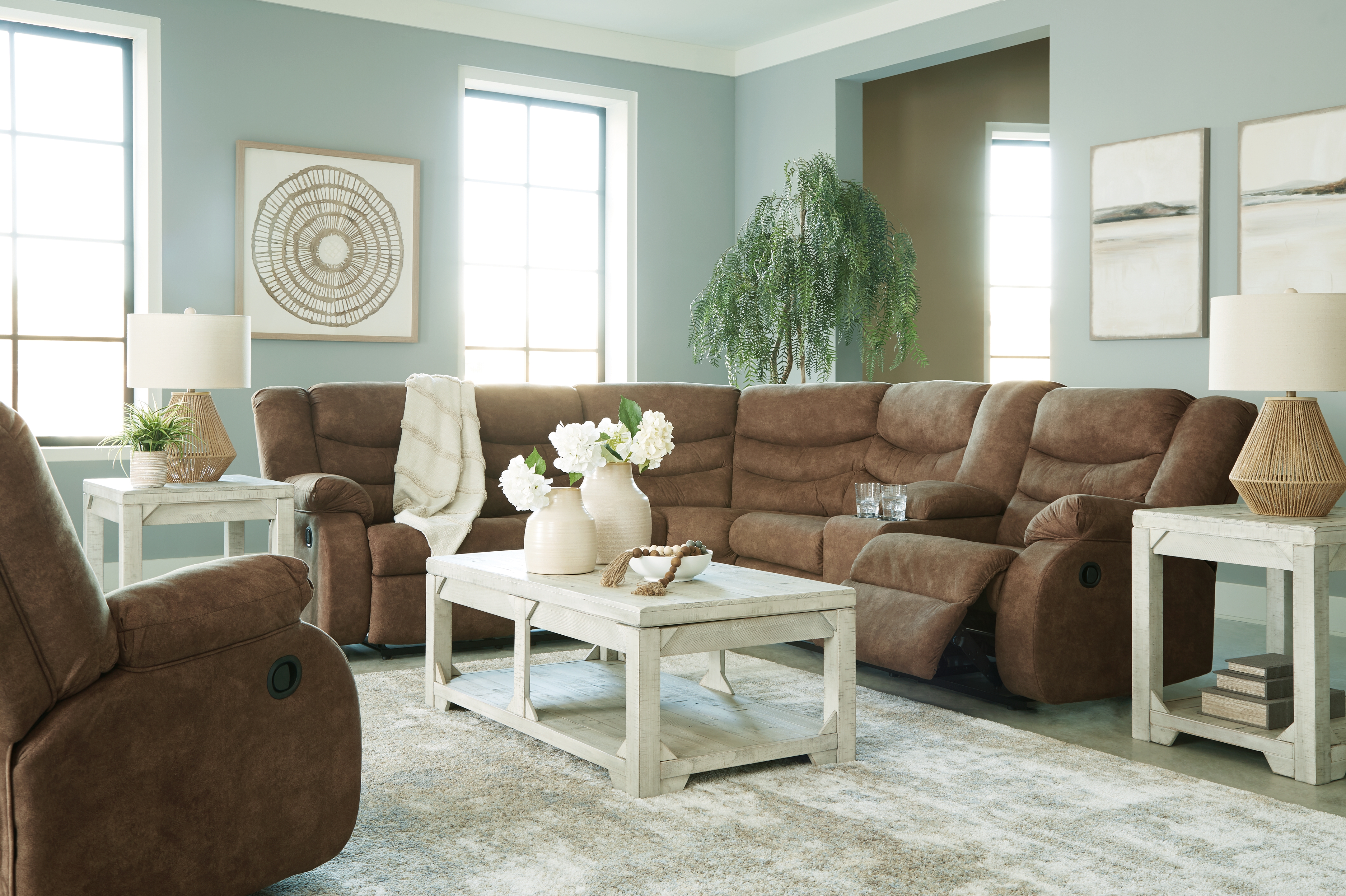 Partymate - 3 Pc. - 2-Piece Rec Sectional With Console, Rocker Recliner - Brindle