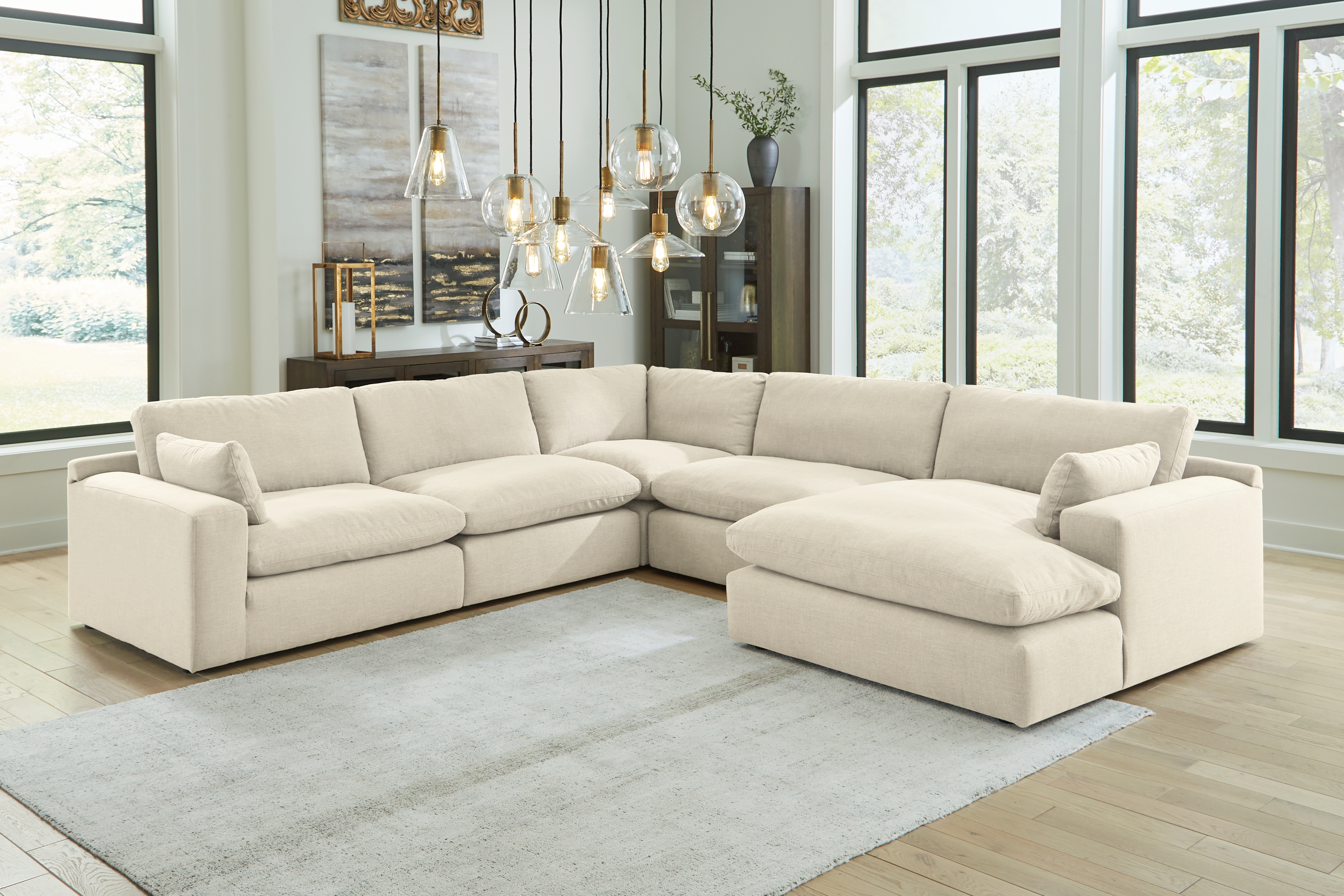 Elyza - Right Arm Facing Corner Chaise 5 Pc Sectional - Linen