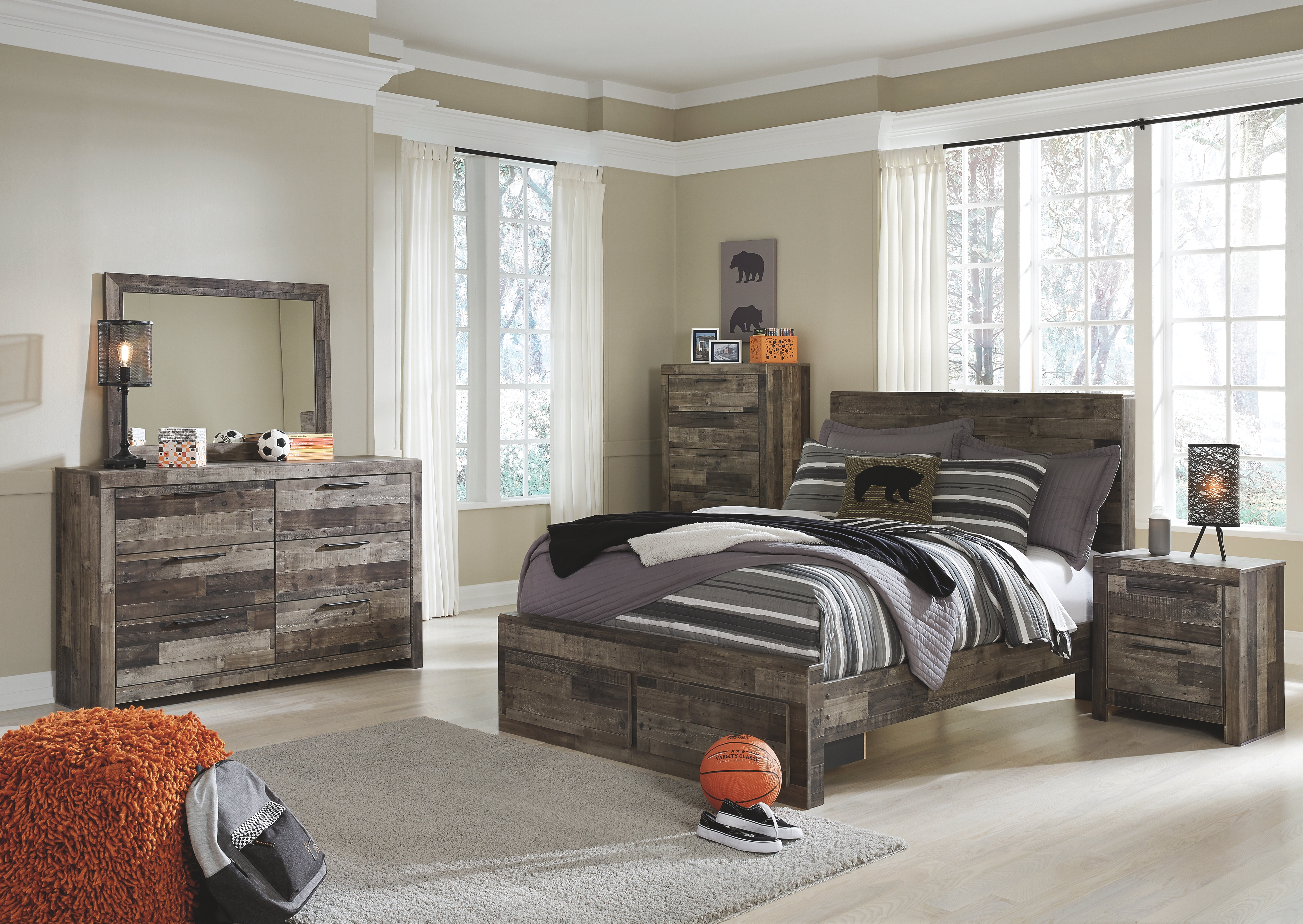 Derekson - 8 Pc. - Full Panel Bed with 2 Storage Drawers, Dresser, Mirror, Chest, Nightstand - Multi Gray
