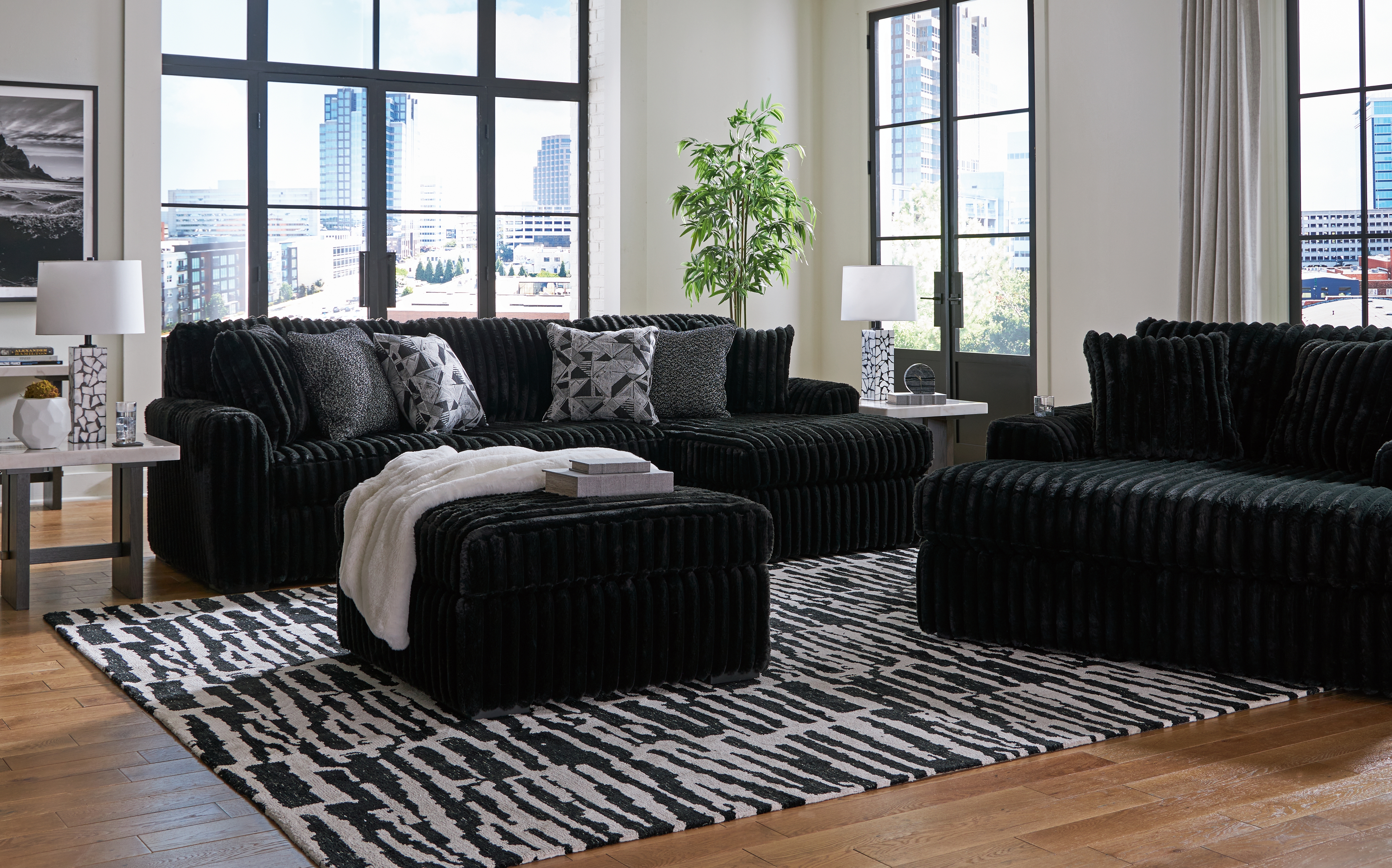 Midnight-Madness - 4 Pc. - 2-Piece Sectional Sofa With Raf Corner Chaise, Chaise, Ottoman - Onyx