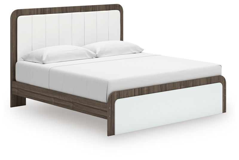 Kendanport - King Upholstered Bed - White / Brown
