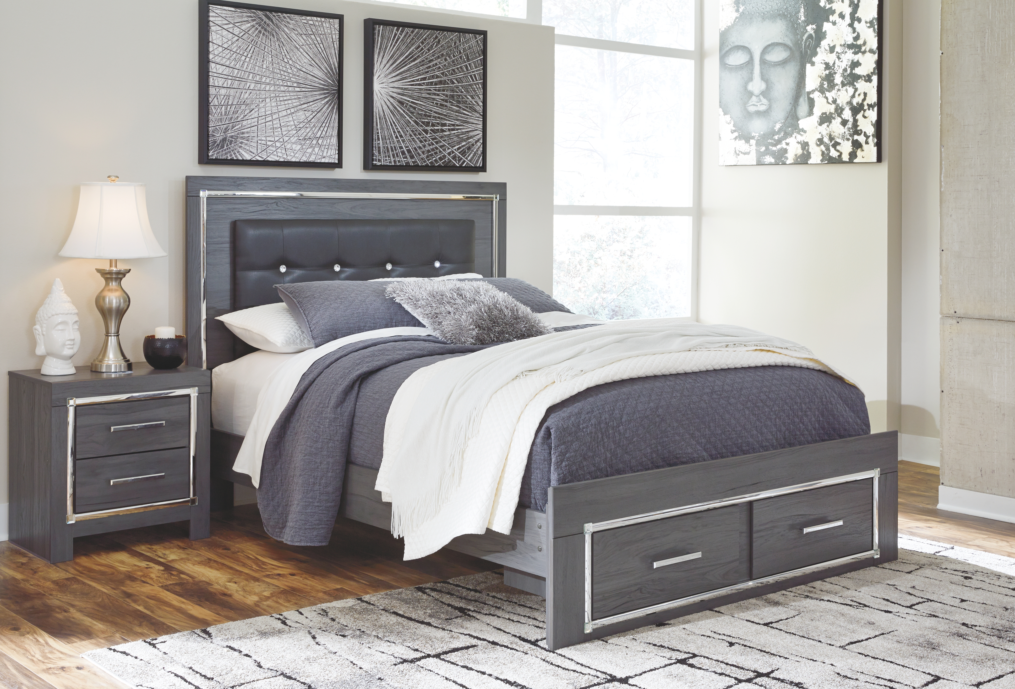 Lodanna - Queen Platform Bed with 2 Storage Drawers - Gray