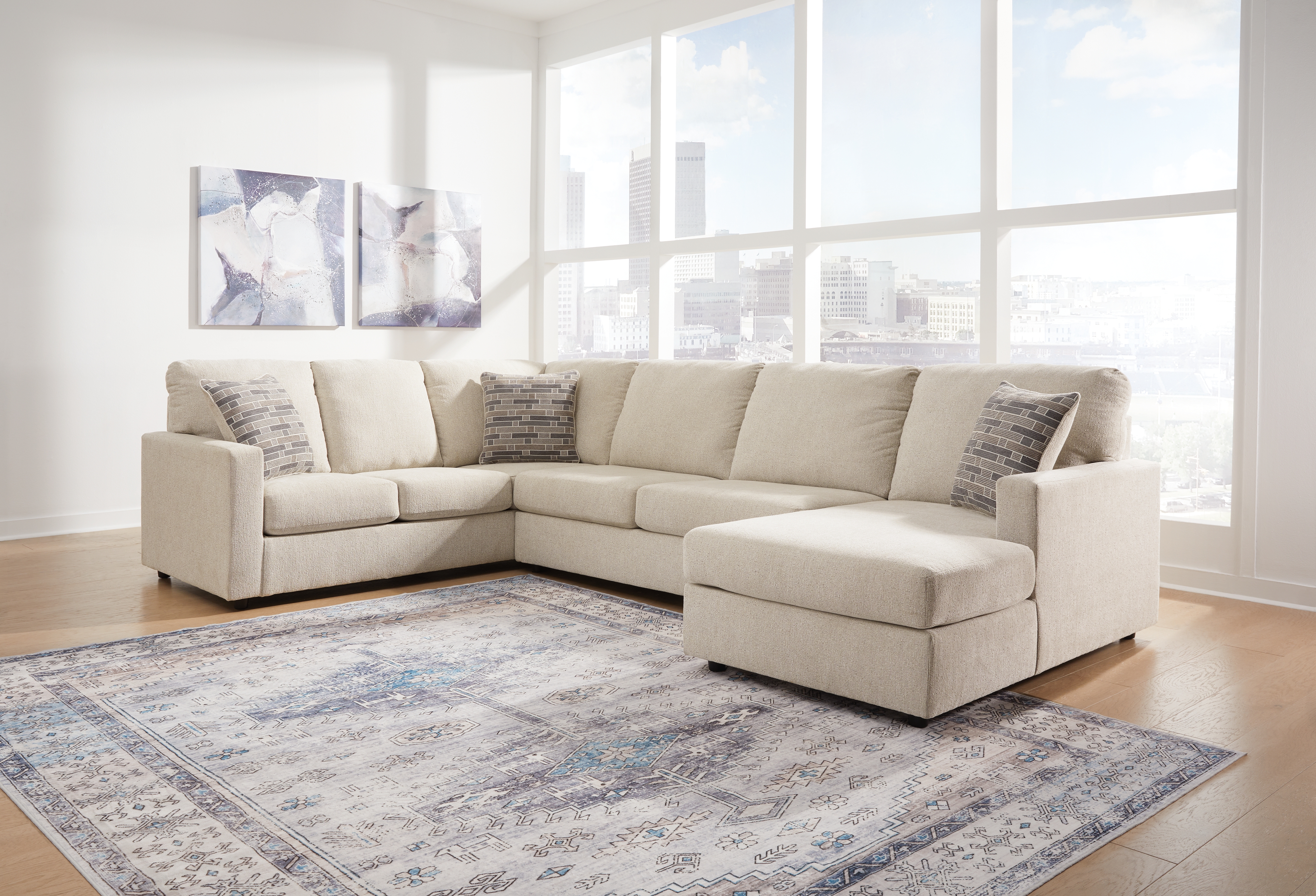 Edenfield - Right Arm Facing Corner Chaise 3 Pc Sectional - Linen