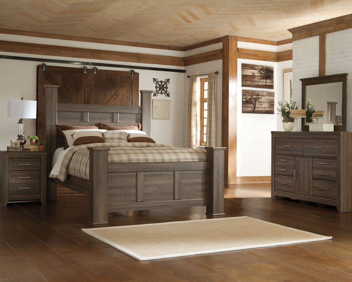 Juararo - 6 Pc. - Dresser, Mirror, Queen Poster Bed, Nightstand - Dark Brown