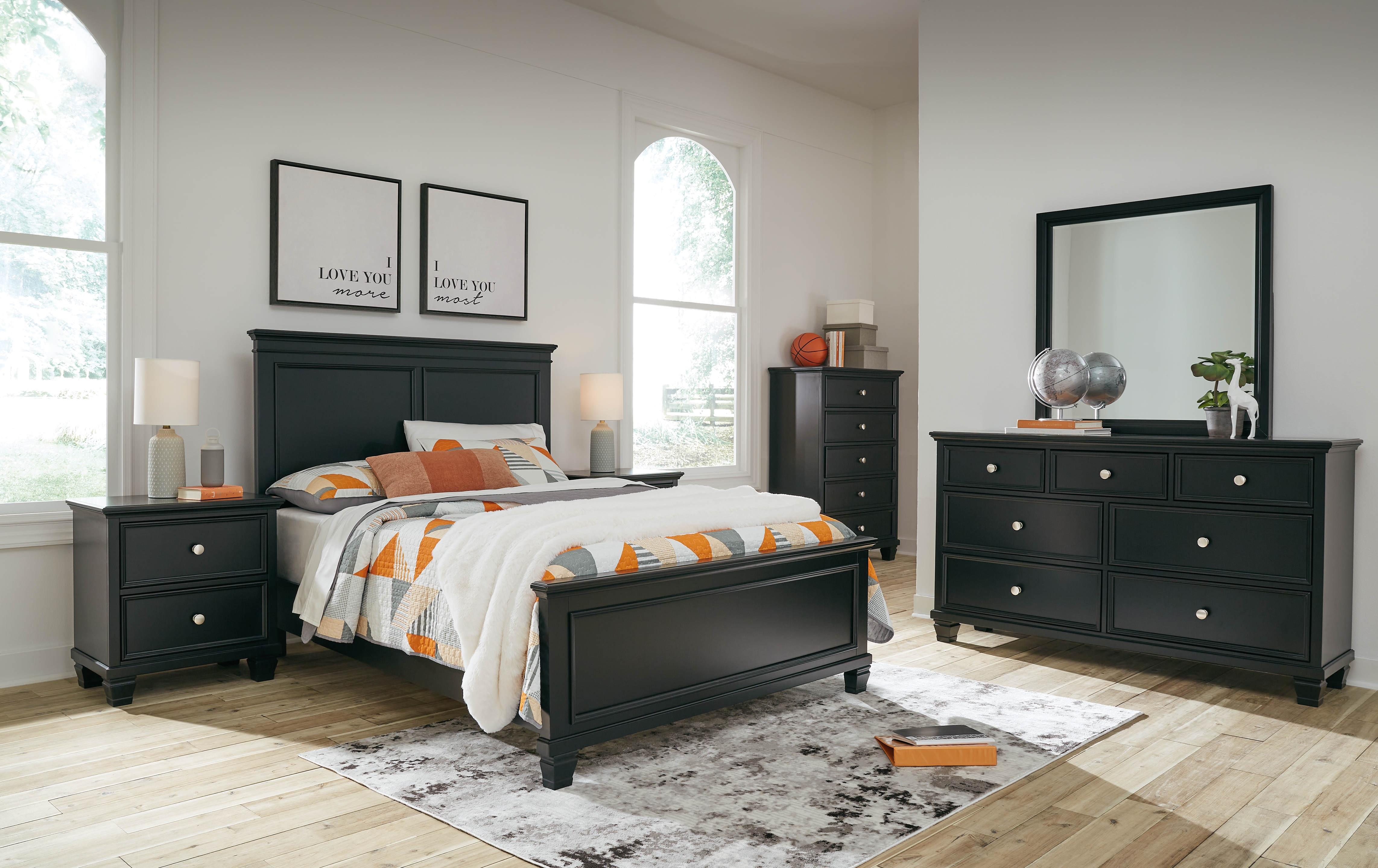 Lanolee - 8 Pc. - Dresser, Mirror, Chest, Full Panel Bed, 2 Nightstands - Black