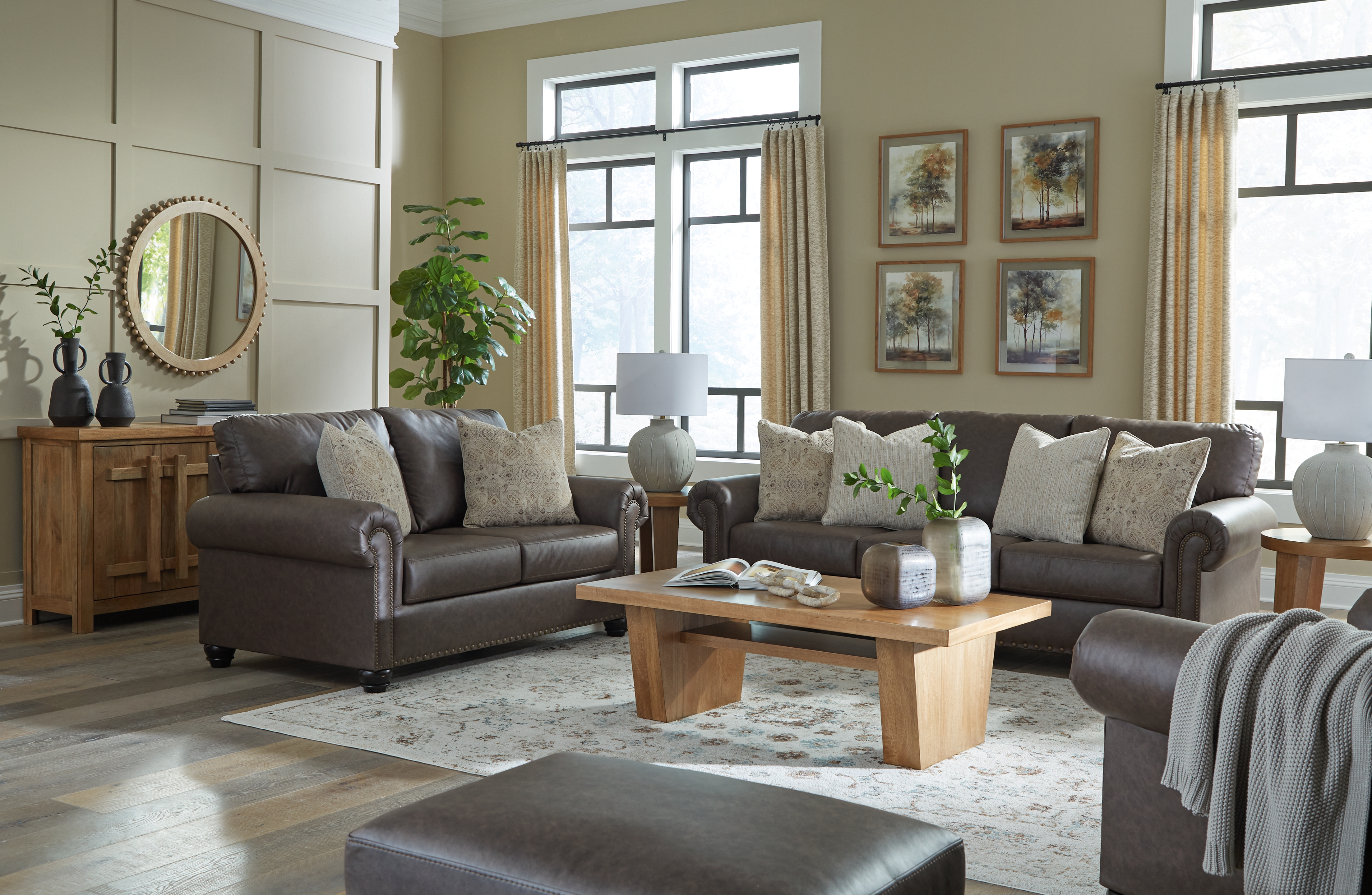 Roxmere - 4 Pc. - Sofa, Loveseat, Chair, Ottoman - Umber