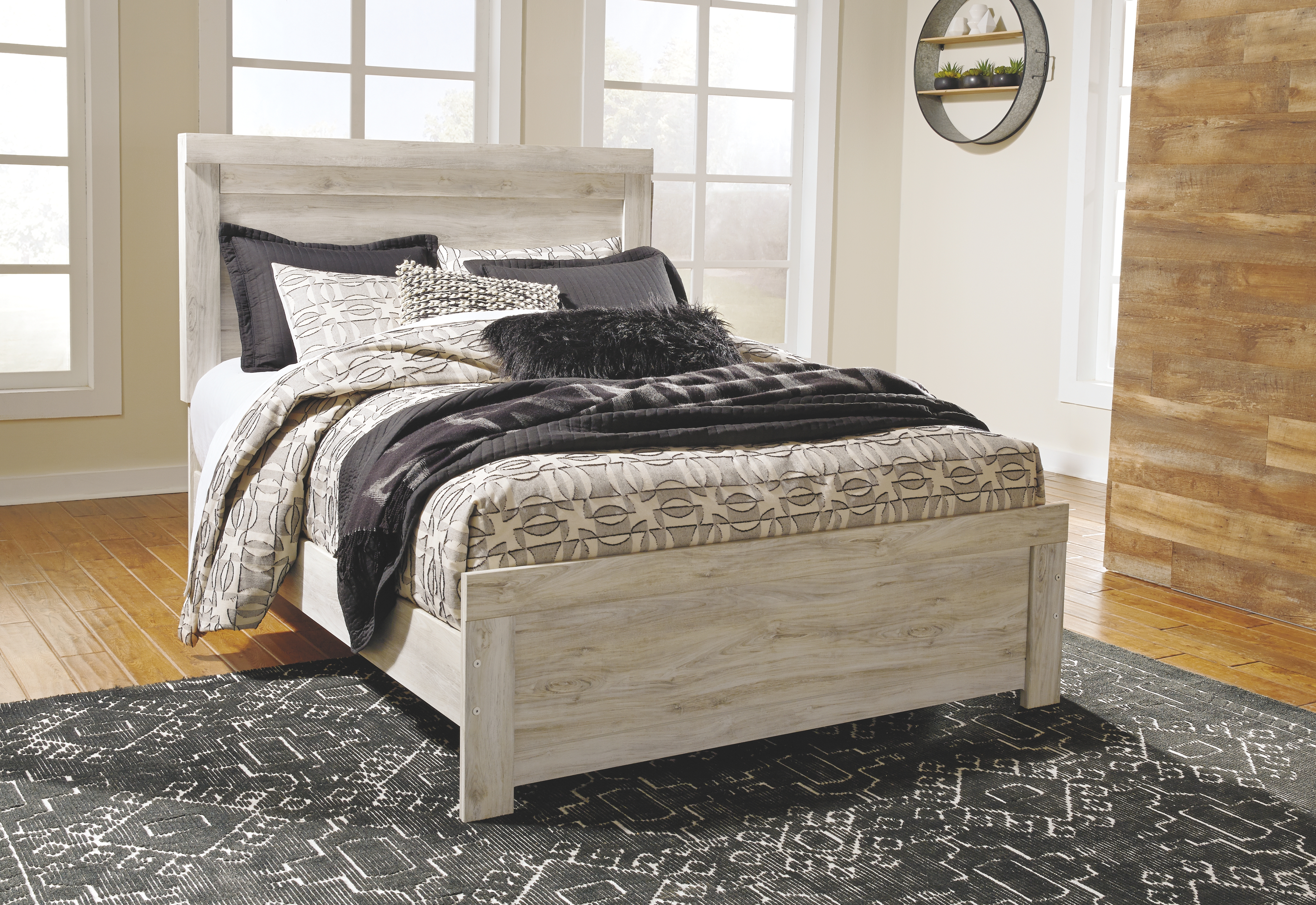 Bellaby - Queen Panel Bed - Whitewash