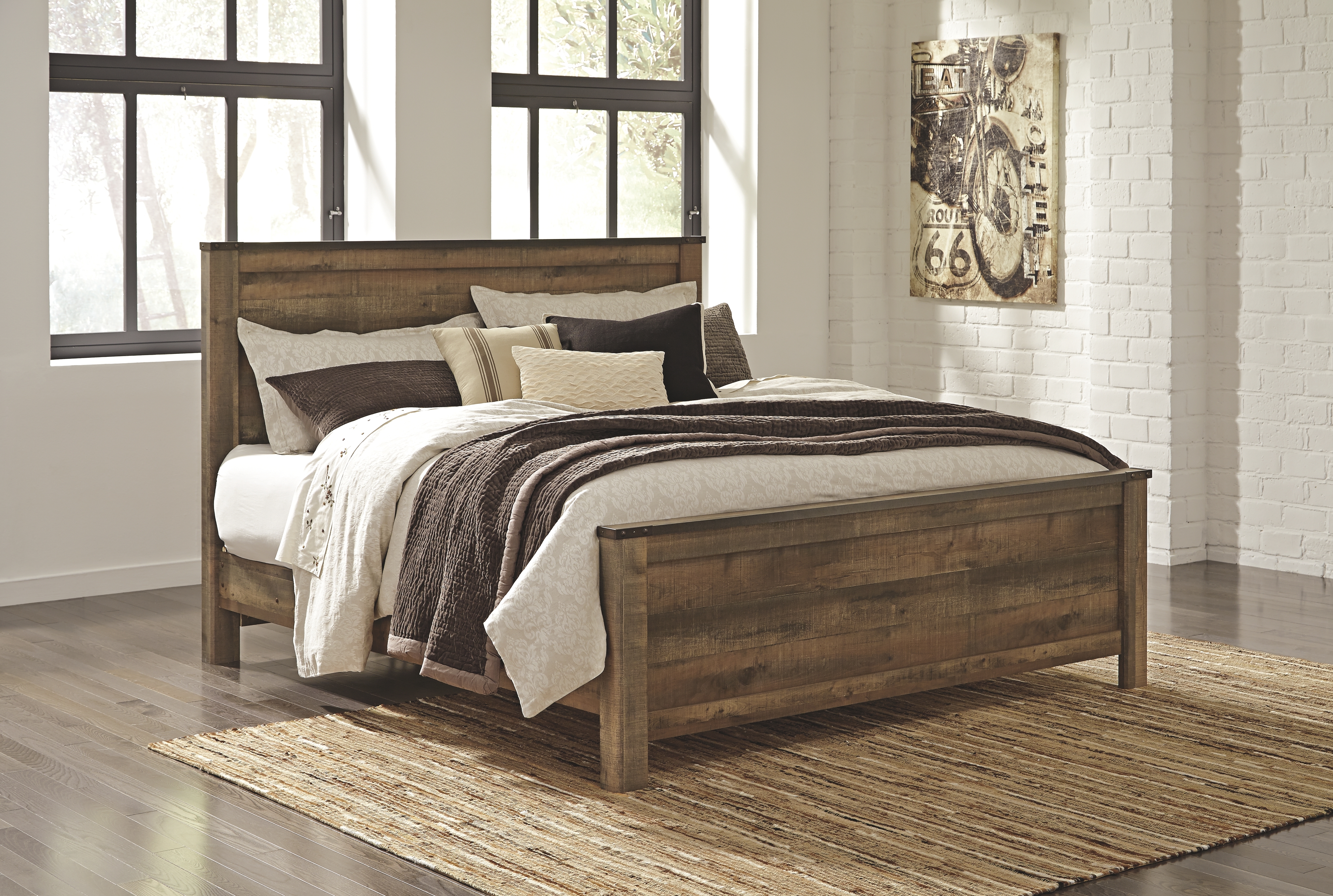 Trinell - King Panel Bed - Brown