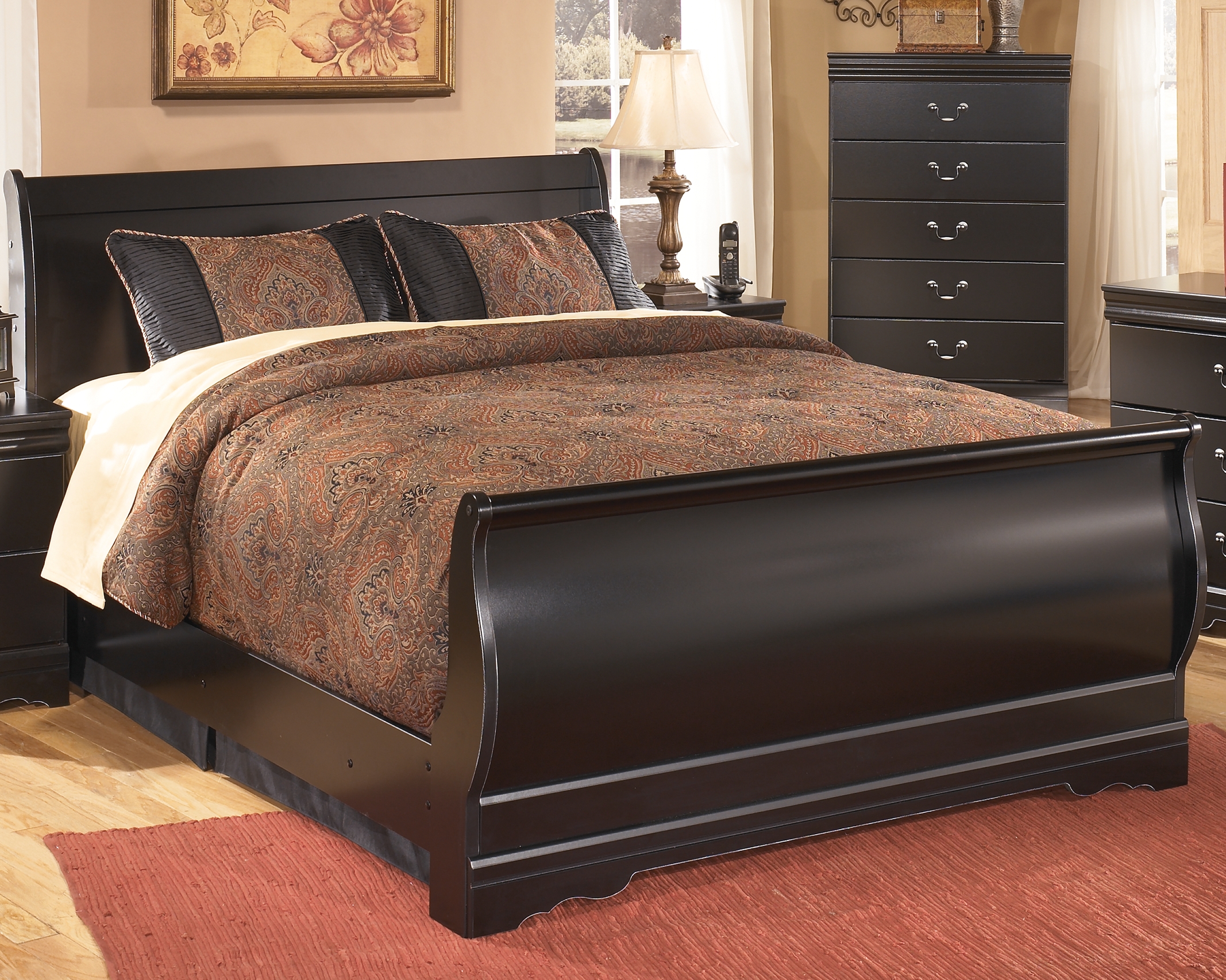 Huey Vineyard - Full Sleigh Bed - Black
