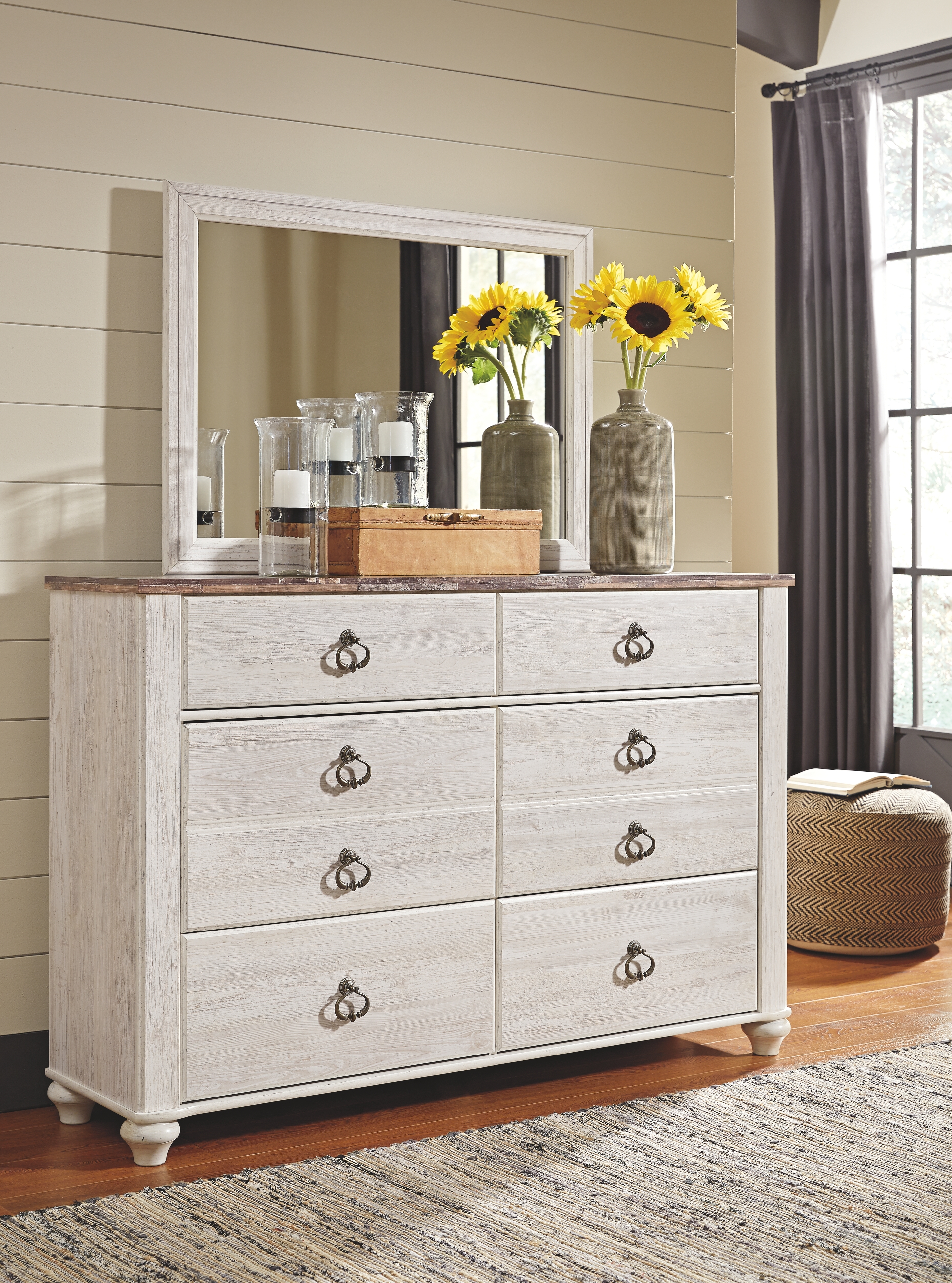Willowton - Dresser, Mirror - Whitewash