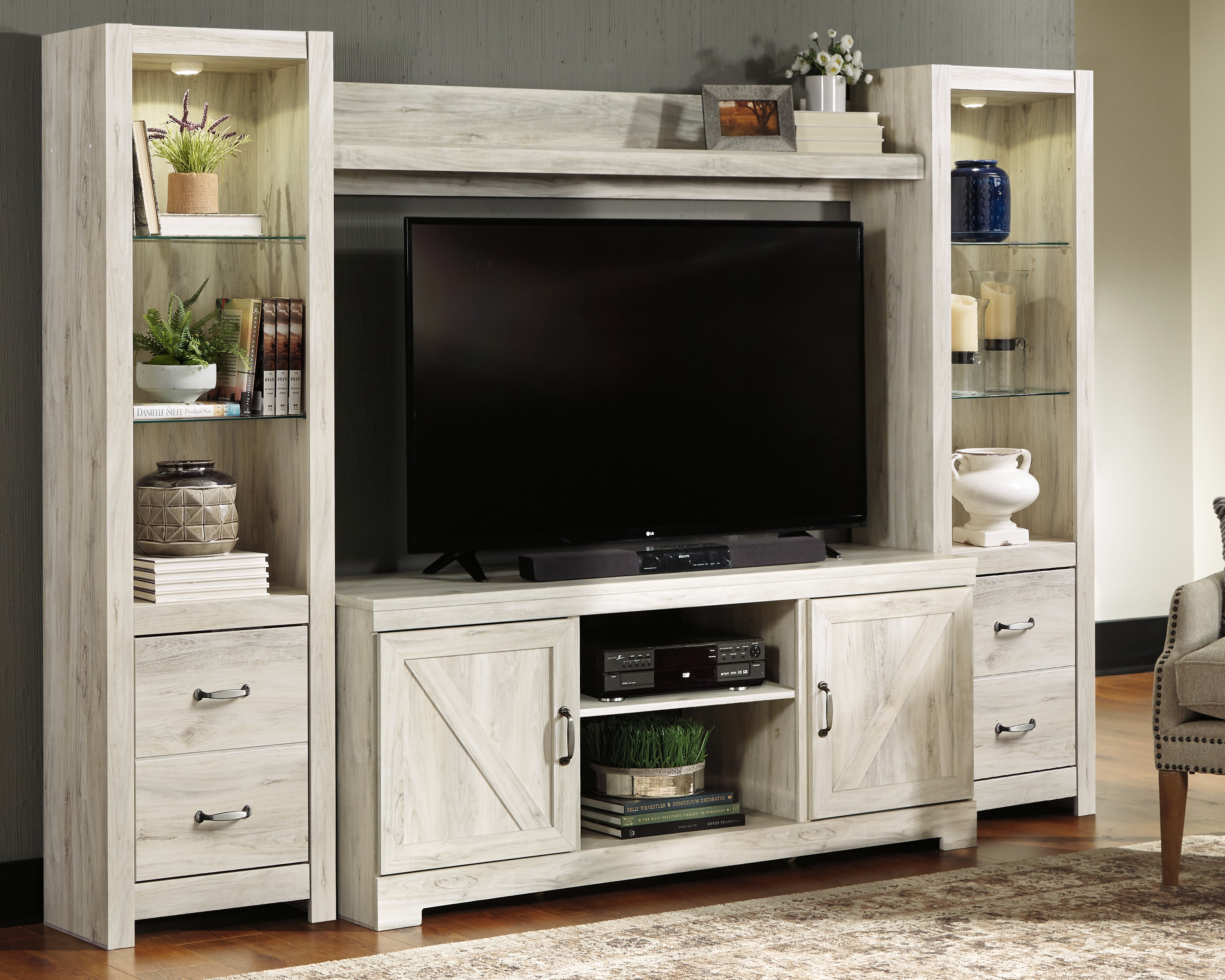 Bellaby - 4 Pc. - Entertainment Center - 63" TV Stand - Whitewash