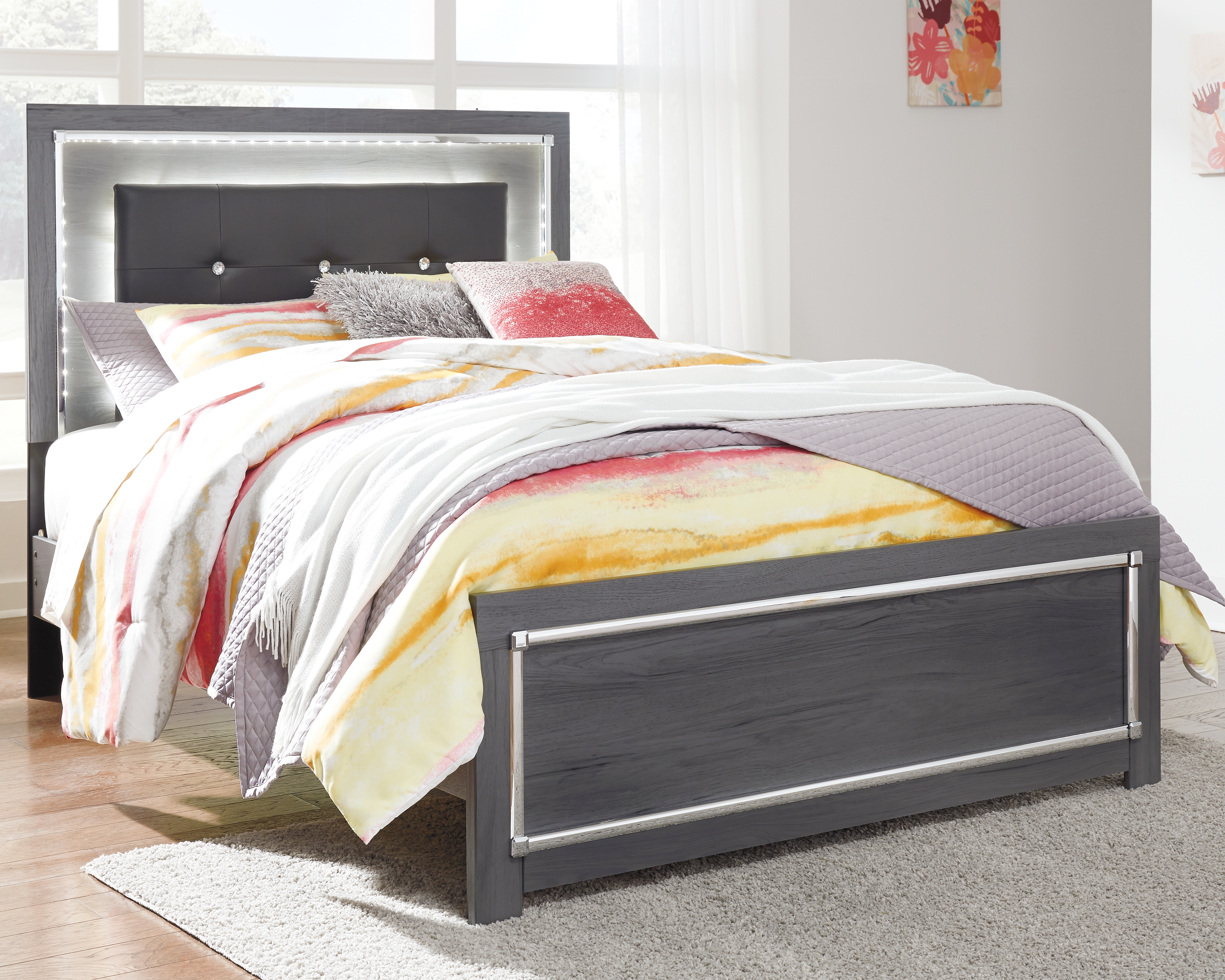 Lodanna - Full Panel Bed - Gray