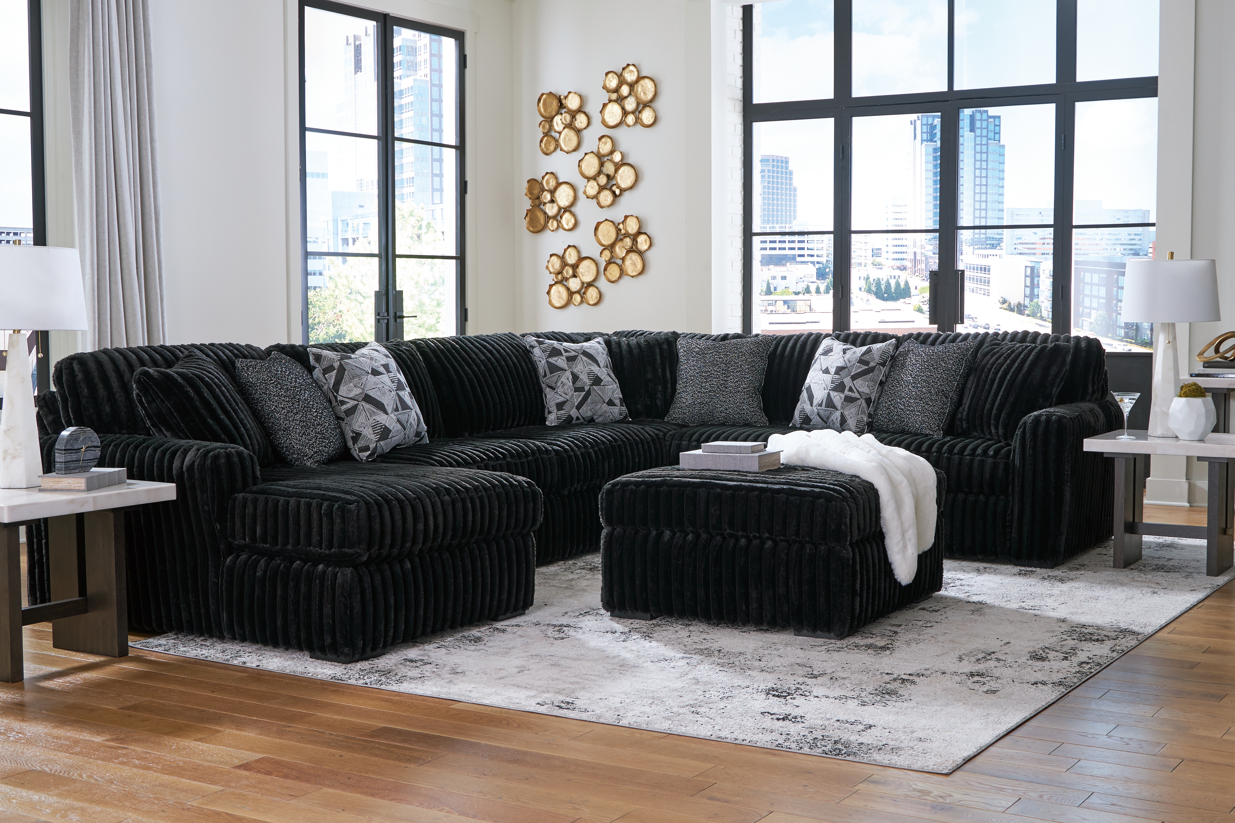 Midnight-Madness - 5 Pc. - 4-Piece Sectional With Laf Corner Chaise, Ottoman - Onyx