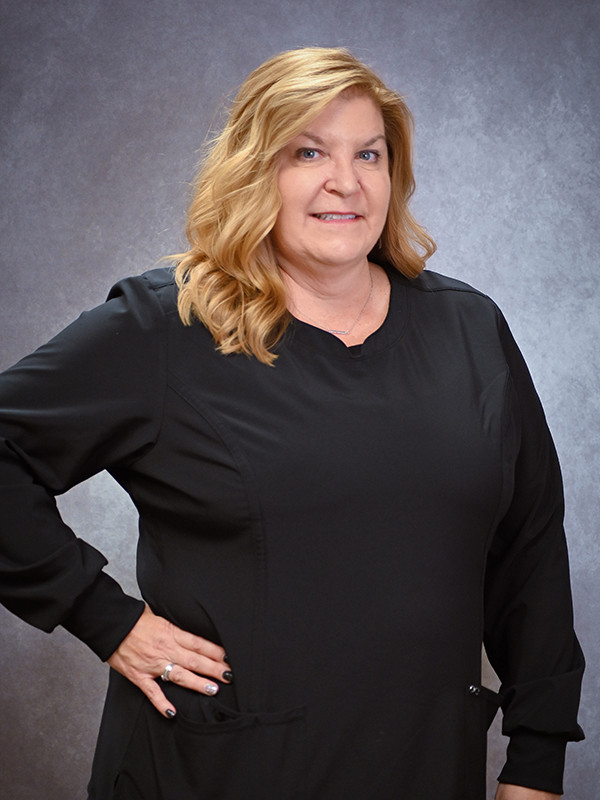 traci grapensteter practice adminstrator at helendale dermatology & medical spa