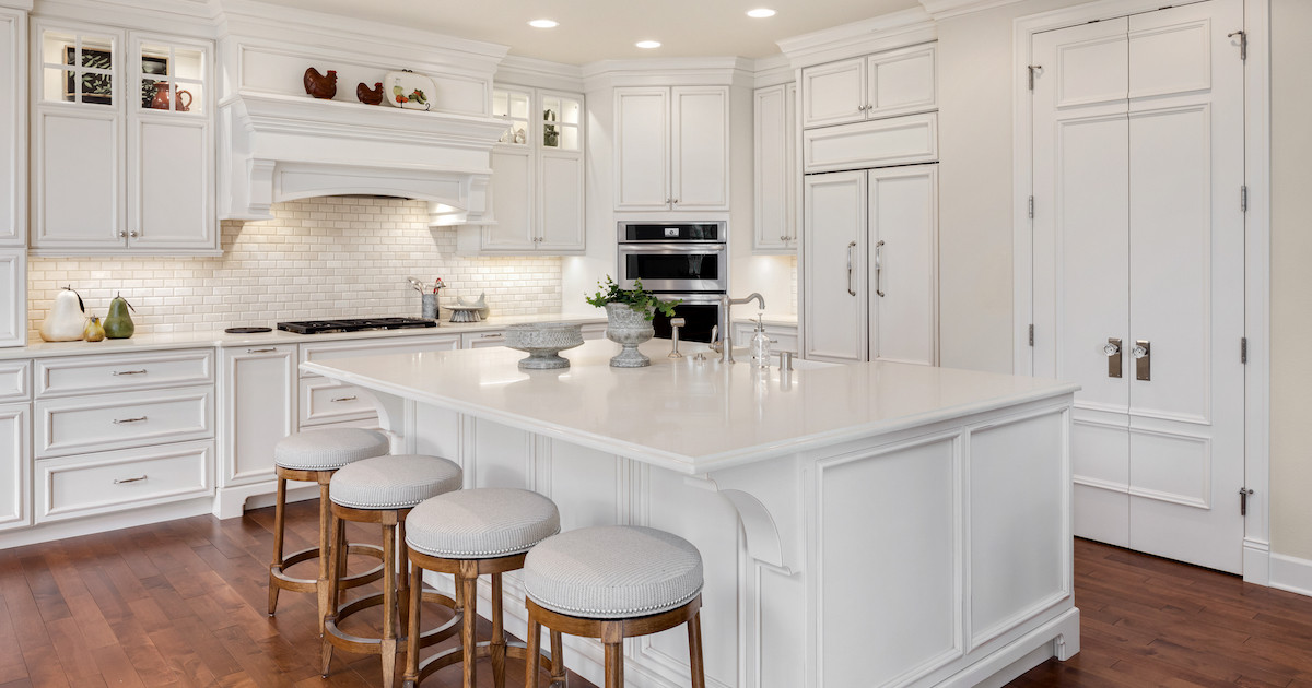 White Kitchens: Are They a Passing Fad or Timeless Classic?
