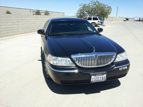Black Lincoln Executive Sedan Limousine