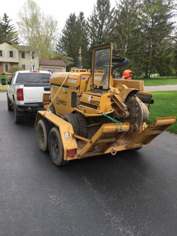 oakes tree service equipment